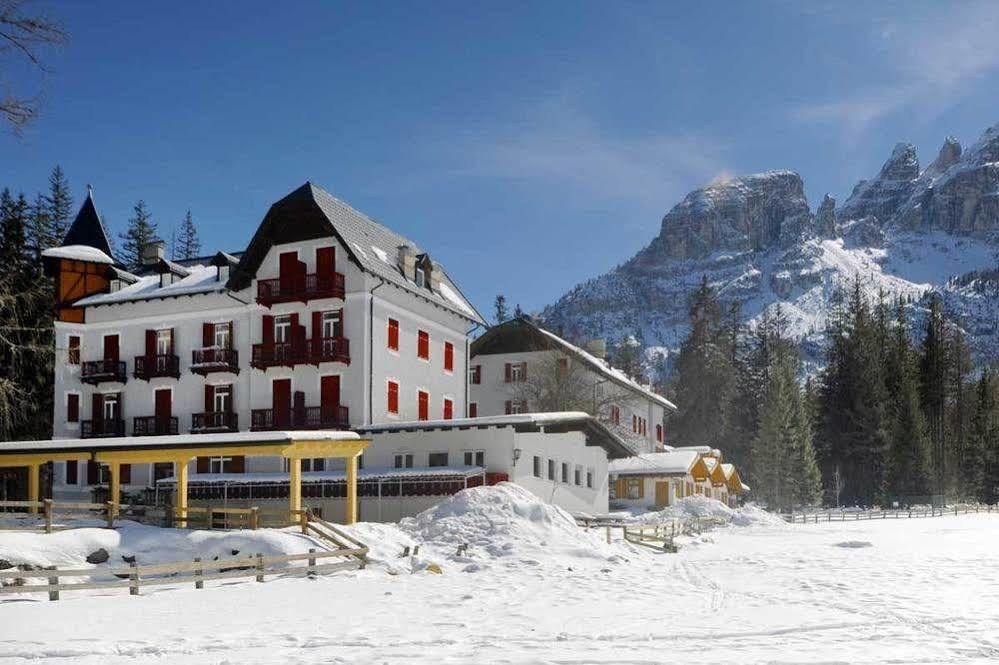 Hotel Croda Rossa Carbonin Exteriör bild